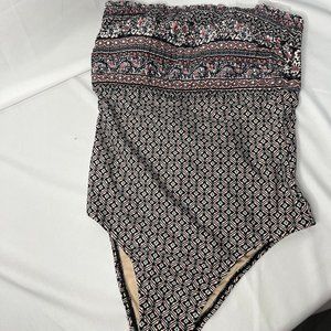 NEW Kona Sol Women's Black Pink Detach Strap One-Piece Swimsuit Medium 8-10